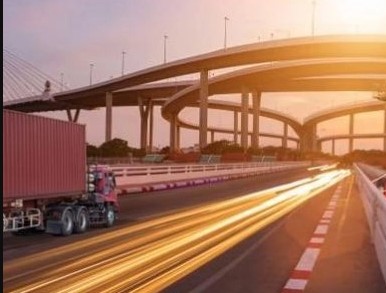 Ticaret Bakanlığı, e-ihracat kapasitesini artırmak ve ihracatçının uluslararası rekabet gücünü