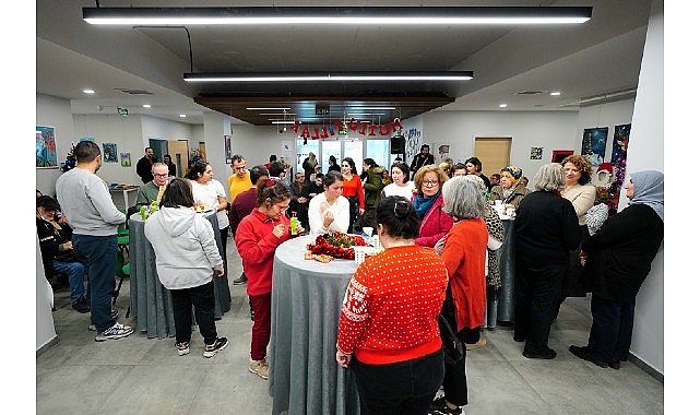 Beylikdüzü Belediyesi, Engelsiz Yaşam Merkezi’nde düzenlediği yılbaşı etkinliği ile özel