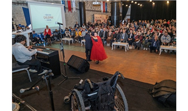 İzmir Büyükşehir Belediyesi, 3 Aralık Engelliler Günü kapsamında Tarihi Havagazı