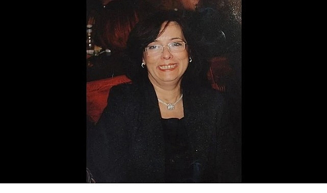 Erzene Mahallesi’nin 27 yıllık muhtarı Ayşe Müjgan Pakyürek, kanser tedavisi