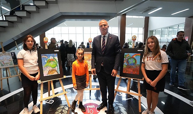 Gaziemir Belediyesi’nin iklim krizinin toprak üzerindeki etkilerine dikkat çekmek için