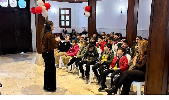 Gemlik Belediyesi Kadın ve Çocuk Dayanışma Merkezi'nde, 10 Aralık İnsan