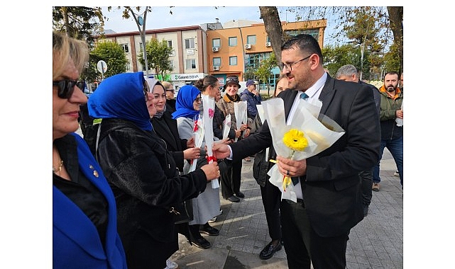Gölcük’te 5 Aralık Dünya Kadın Hakları Günü ve Türk Kadınına