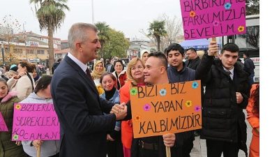 Gölcük Belediye Başkanı Ali Yıldırım Sezer, 3 Aralık Dünya Engelliler