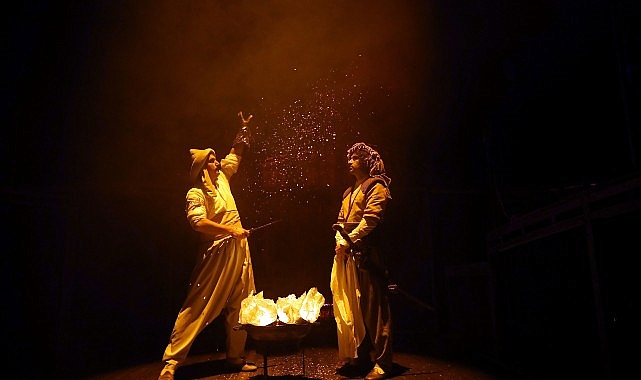 İstanbul Büyükşehir Belediyesi Şehir Tiyatroları, 2025-2026 tiyatro sezonunun yeni haftasında 12 oyunla