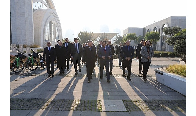Yapımını Memur Kardeşler Vakfı adına hayırsever iş adamı Sabri Memur’un