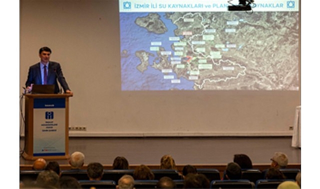 “İzmir’in Su Sorunları Paneli”nde uzmanlar kuraklık, içme suyu yönetimi ve