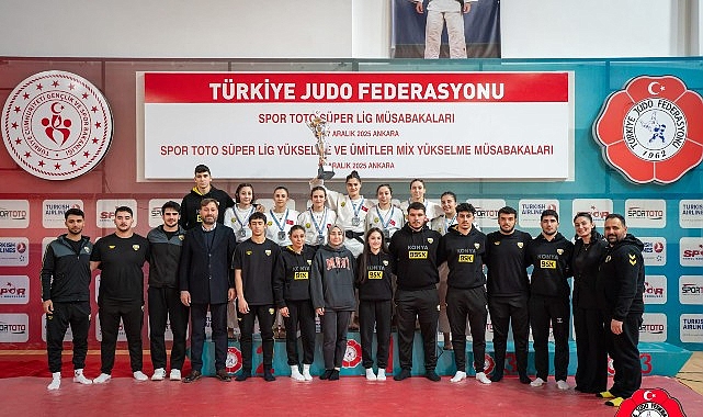 Konya Büyükşehir Belediyespor’un tamamı altyapıdan yetişen gençlerin oluşturduğu judo takımı,