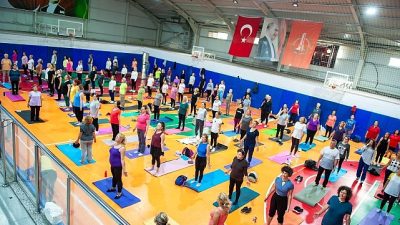 Karşıyaka Belediyesi Gençlik ve Spor Hizmetleri Müdürlüğü, son bir yılda