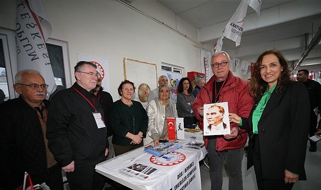 Karşıyaka Belediyesi’nin düzenlediği SivilFest: Sosyal Etki ve Gönüllülük Festivali başladı.