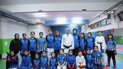 Kartepe Belediyesi’nin hayata geçirdiği Spor Okulları ile ilçede spora olan ilgiyi artırmaya