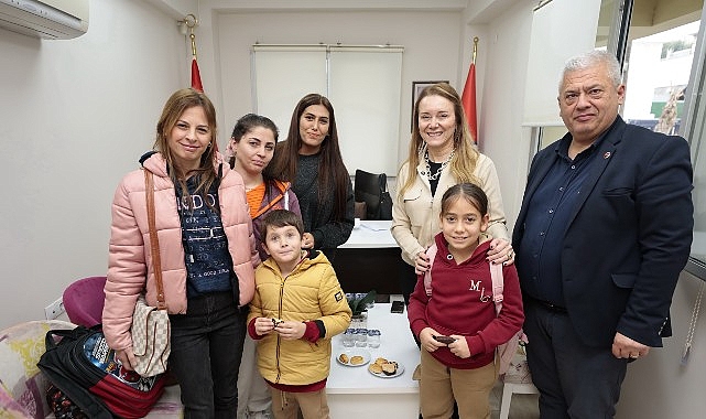 Konak Belediye Başkanı Nilüfer Çınarlı Mutlu, katılımcı yerel yönetim anlayışıyla