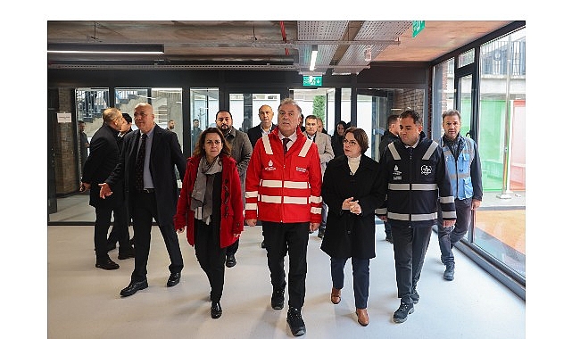 Maltepe Belediye Başkanı Mimar Esin Köymen, İstanbul Büyükşehir Belediye Başkan