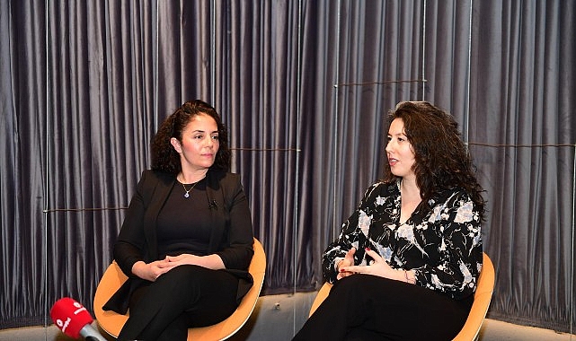 Osmangazi Belediyesi’nin düzenlediği ‘Medya Buluşmaları’ programında deneyimli gazeteciler Esra Türker