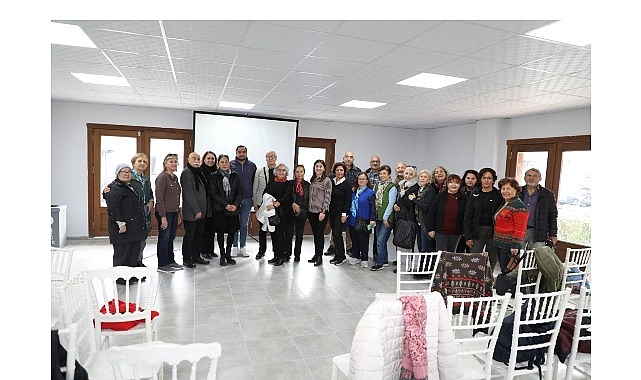 Menderes Belediyesi, ilçede faaliyet gösteren sivil toplum kuruluşlarına sıfır atık