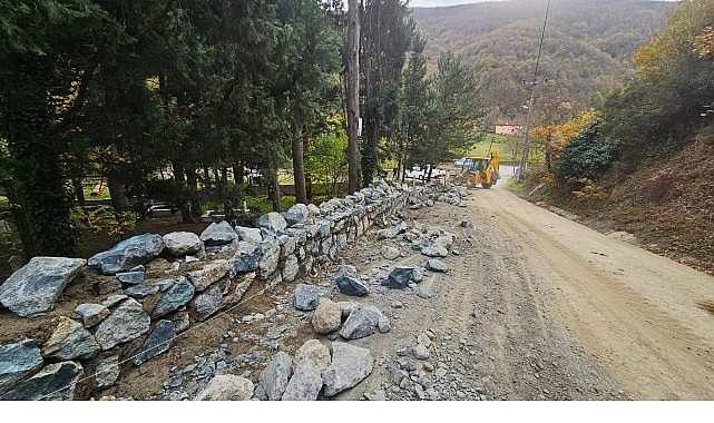 Kocaeli Büyükşehir Belediyesi, kent genelindeki mezarlıkların daha güvenli, estetik ve