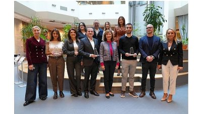 Microsoft Türkiye ile Teknolojide Kadın Derneği’nin (Wtech) iş birliği içinde geliştirdiği  “Geleceğe Güvenle“ (Secure the