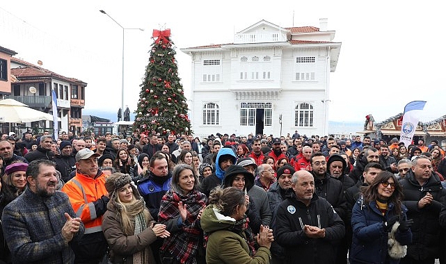 Yoğun bir yılı geride bırakan Mudanya Belediyesi ailesi, Başkan Deniz