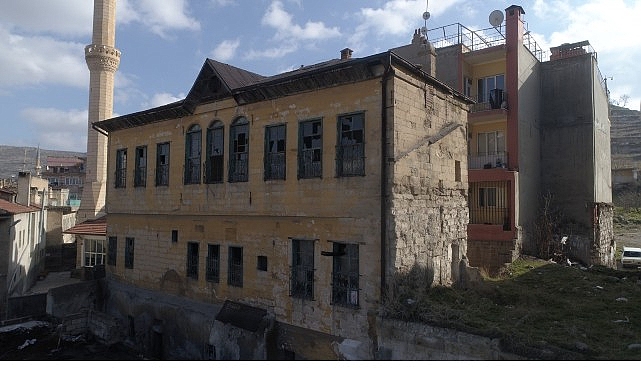 Nevşehir Belediyesi, “Tarihi dokuya saygı, geleceğe sorumluluk” ilkesiyle kentin nadide