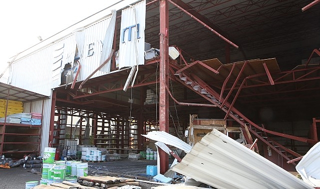 Nilüfer Belediyesi yıkım ekipleri, Çalı ve Akçalar Mahalleleri’nde toplam bin