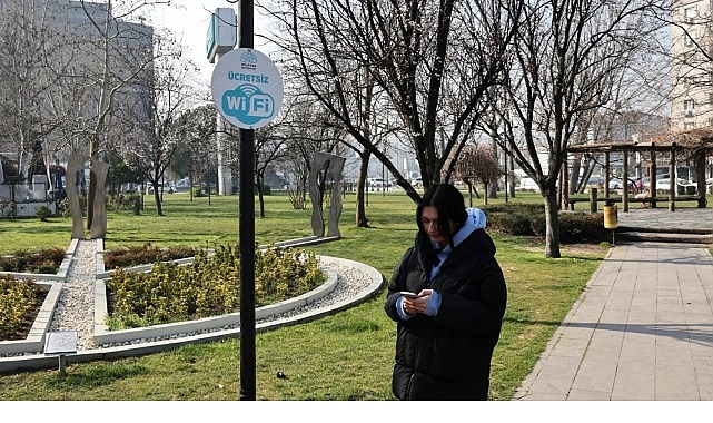 Nilüfer Belediyesi, vatandaşların bilgiye erişimini kolaylaştırmak amacıyla sürdürdüğü ücretsiz Wi-Fi