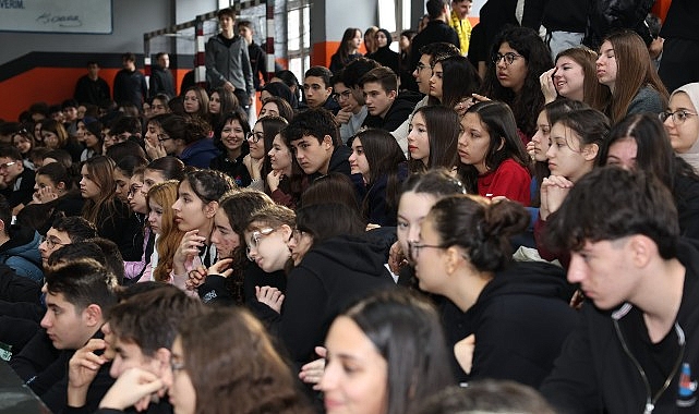 Nilüfer Belediyespor Eker Kadın Voleybol A Takımı, Ahmet Erdem Anadolu