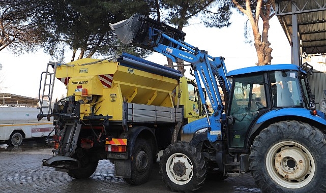 Ödemiş Belediyesi, kış mevsiminin kendisini hissettirmeye başladığı bugünlerde olumsuz hava