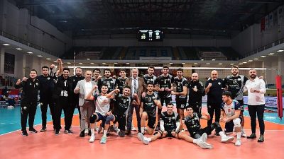 Arabica Coffee House Erkekler Voleybol 1. Ligi’nde Osmangazi Belediyespor, evinde