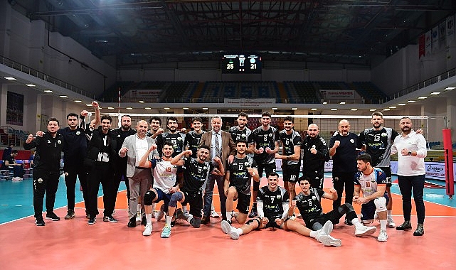 Arabica Coffee House Erkekler Voleybol 1. Ligi’nde Osmangazi Belediyespor, evinde
