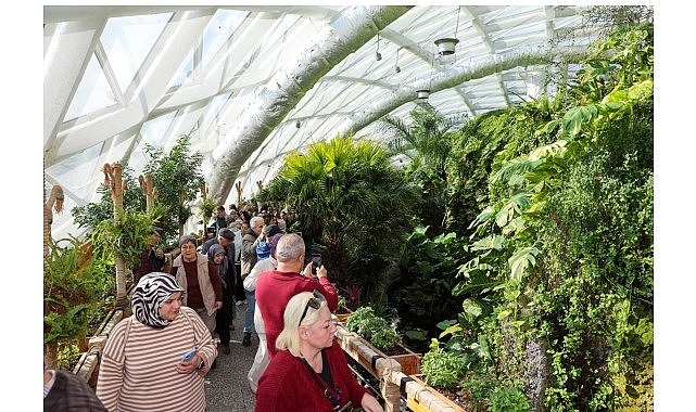 Mevlânâ Celâleddîn-i Rûmî’nin 752. Vuslat Yıl Dönümü için düzenlenen Şeb-i