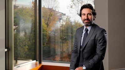 Kuruluş vizyonu ve temel değerlerini referans alarak yürütülen yeniden yapılanma