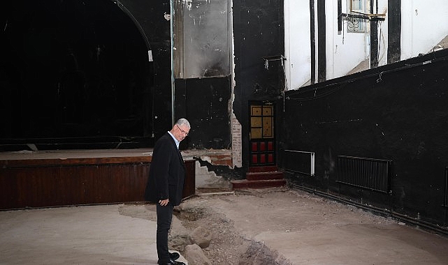 Mudanya Belediyesi, kentin simge yapılarından Uğur Mumcu Kültür Merkezi’ni kapsamlı