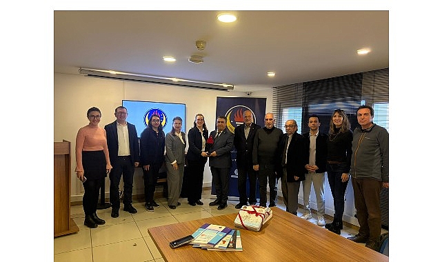 Ulu Önder Gazi Mustafa Kemal Atatürk'ün önderliğinde 1928 yılında Türkiye