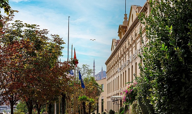 Kadir Has Üniversitesi bünyesinde yürütülen KHAS Lise Kış ve Yaz