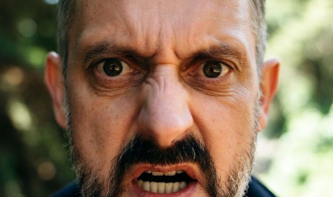 İngiltere’de Keele Üniversitesi’nde görev yapan psikoloji araştırmacısı Dr. Stephens’in yürüttüğü