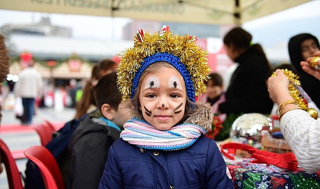 Her gün yeni aktivitelerle Bursalıların eğlence durağı olan Osmangazi Meydanı’ndaki