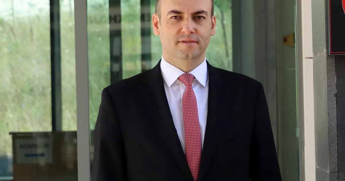 Global Bilişim Derneği (BİDER) Başkanı Şenol Vatansever, küresel finansal sistemin