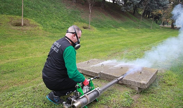 Kocaeli Büyükşehir Belediyesi, sivrisinek ve karasinekle mücadele kapsamında 127 personelle