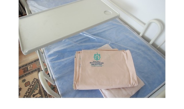 Kocaeli Büyükşehir Belediyesi, yatağa bağımlı vatandaşların ve ailelerinin yaşam kalitesini