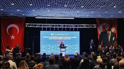 Antalya’da ulaşım sorunlarını çözmek, çevresel ve sosyal hedeflerle uyumlu, sürdürülebilir