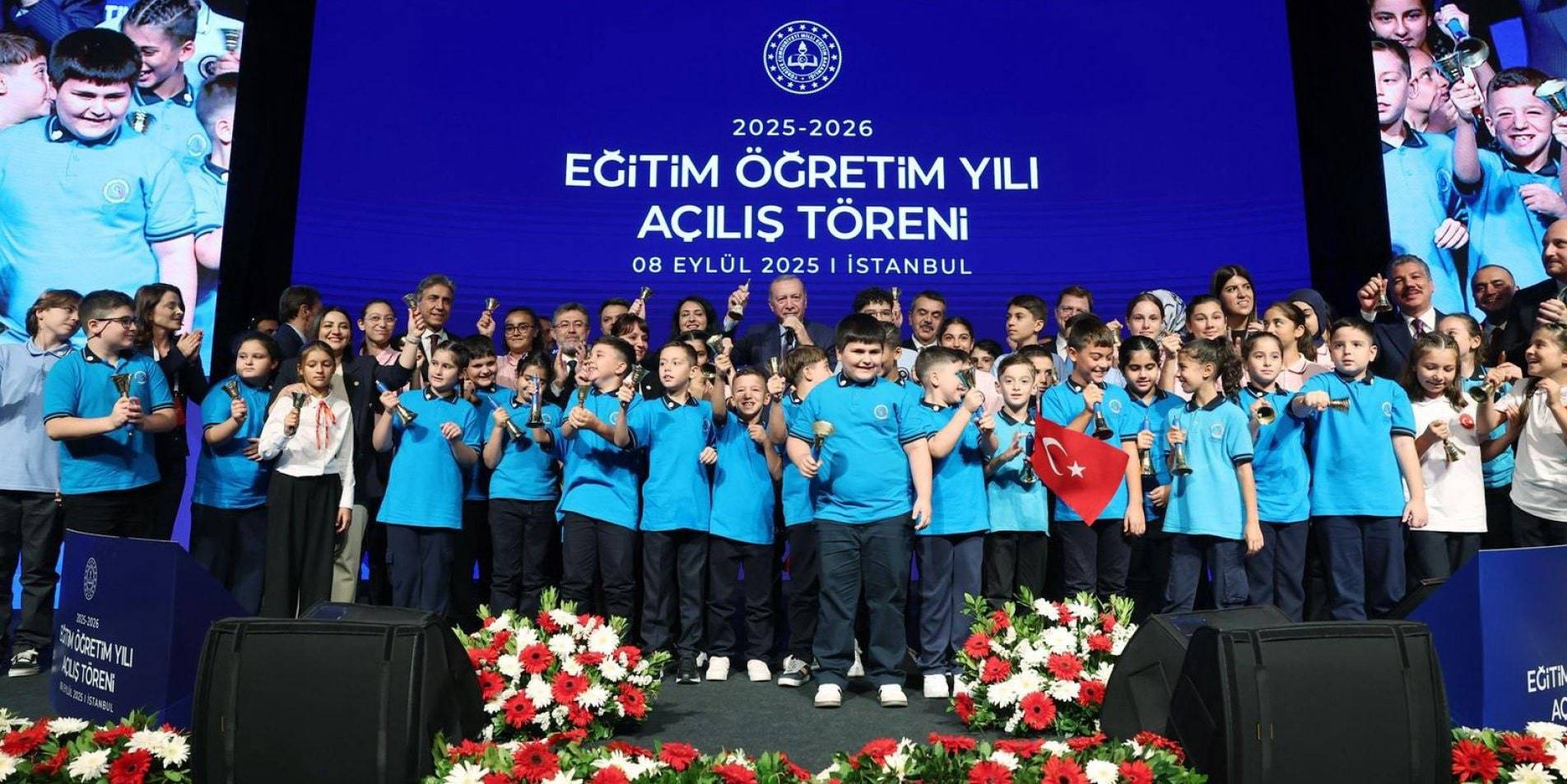 Öğretmen ataması...Cumhurbaşkanı Erdoğan, 821 binden fazla öğretmenin atamasını yaparak eğitim