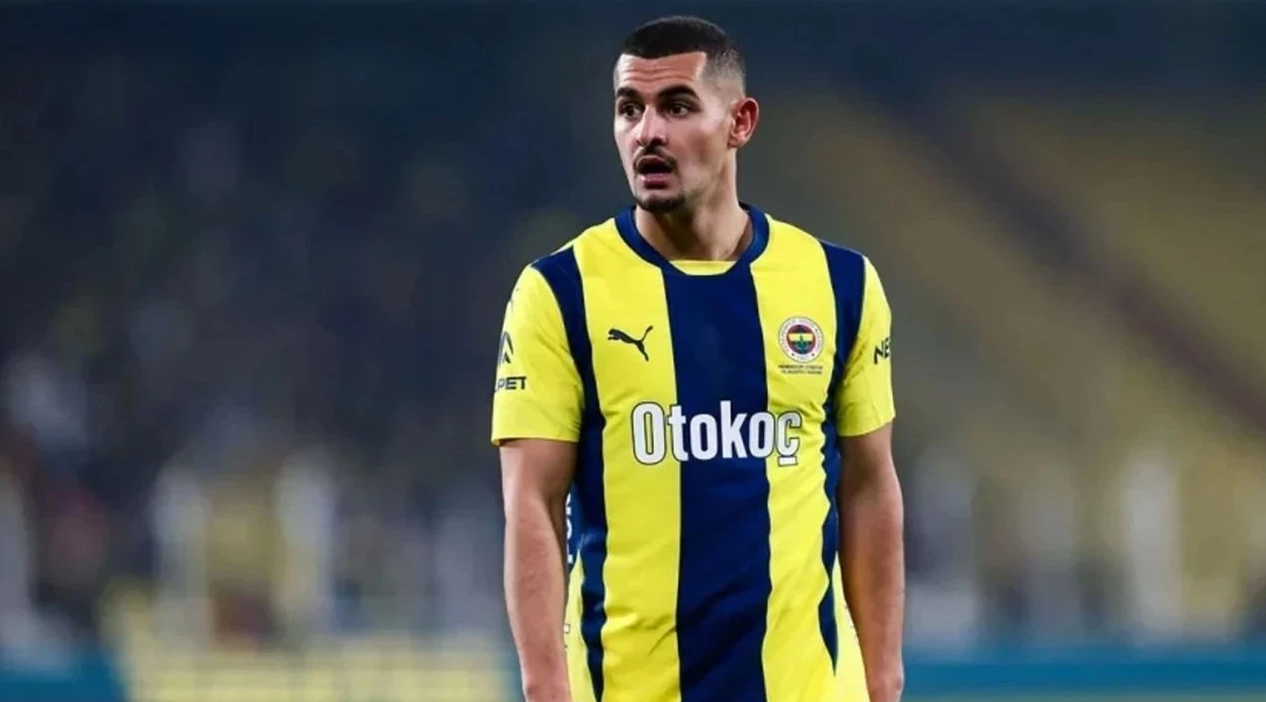 Önceki akşam oynanan Turkcell Süper Kupa finalinde sakatlanan Levent Mercan