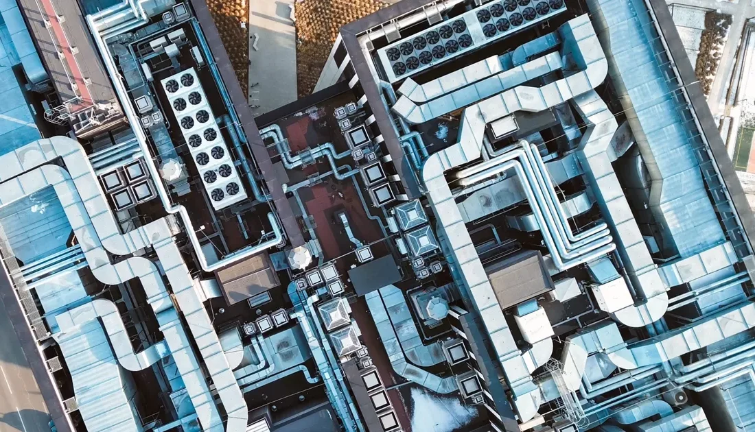 ABB, sürdürülebilir bir gelecek hedefi doğrultusunda veri merkezlerinde enerji verimliliğini