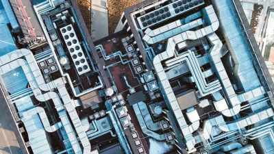 ABB, sürdürülebilir bir gelecek hedefi doğrultusunda veri merkezlerinde enerji verimliliğini