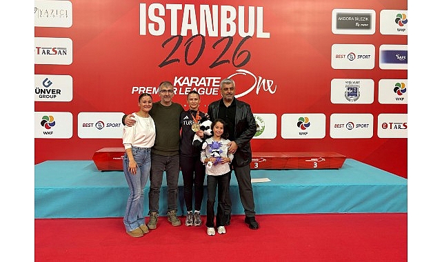 Kocaeli Büyükşehir Belediyesi Kağıtspor Kulübü sporcusu Fatma Naz Yenen, Karate1