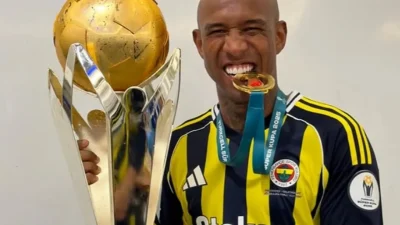 Fenerbahçeli futbolcu Anderson Talisca, 1 Şubat’taki doğum günü için Türkiye