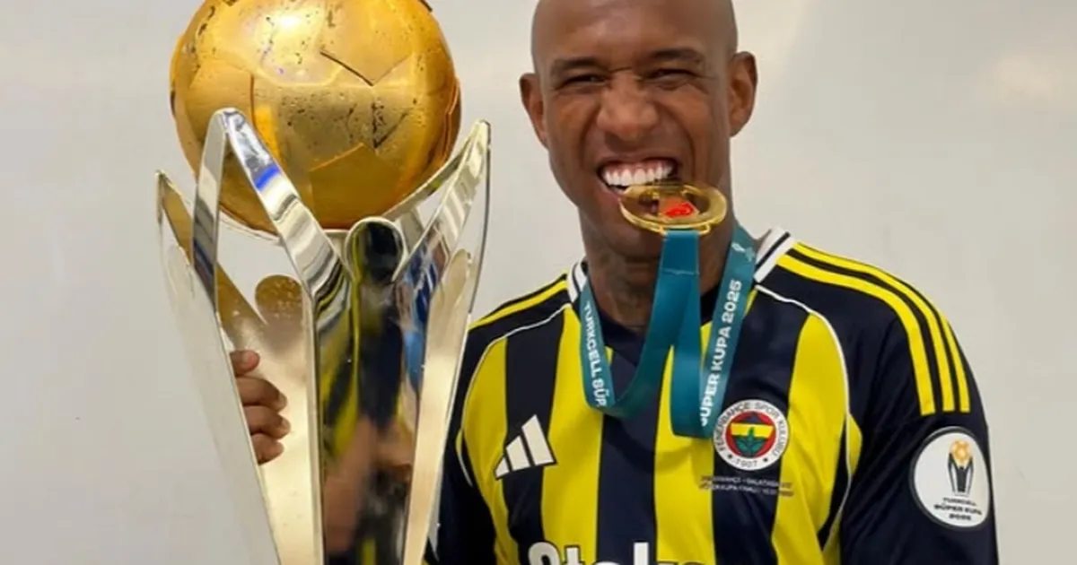 Fenerbahçeli futbolcu Anderson Talisca, 1 Şubat’taki doğum günü için Türkiye