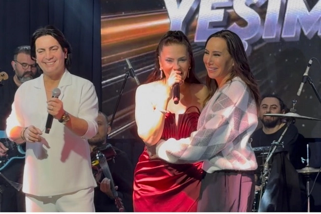 Yeşim Salkım, Asena ve Murat Başaran, önceki gece Ataşehir Masal