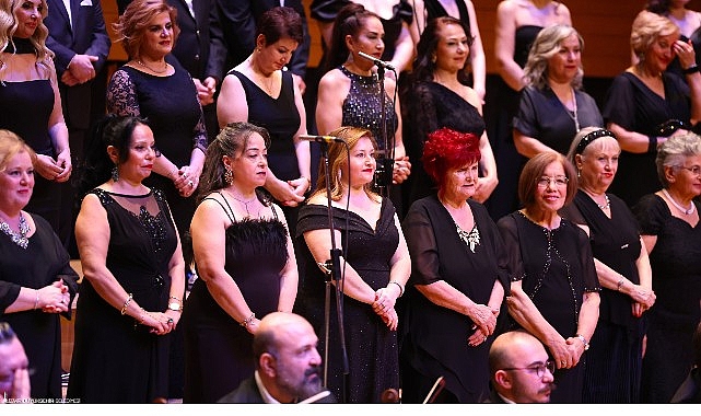 İzmir Büyükşehir Belediyesi Ahmed Adnan Saygun Sanat Merkezi (AASSM), Atatürkçü