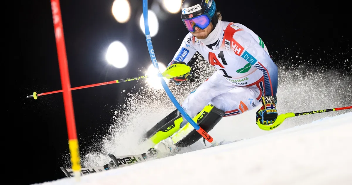 Norveçli kayakçı Atle Lie McGrath, Schladming’de düzenlenen efsanevi Gece Slalom